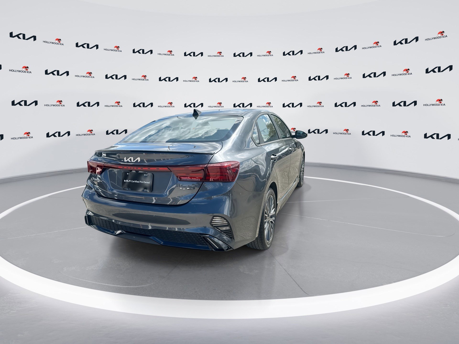 Used 2023 Kia Forte GT-Line image 8