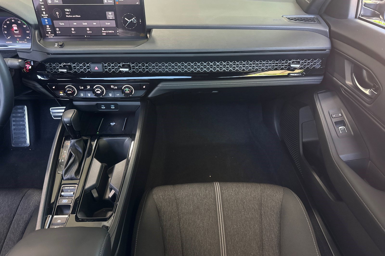 Used 2026 Honda Accord Sport image 29