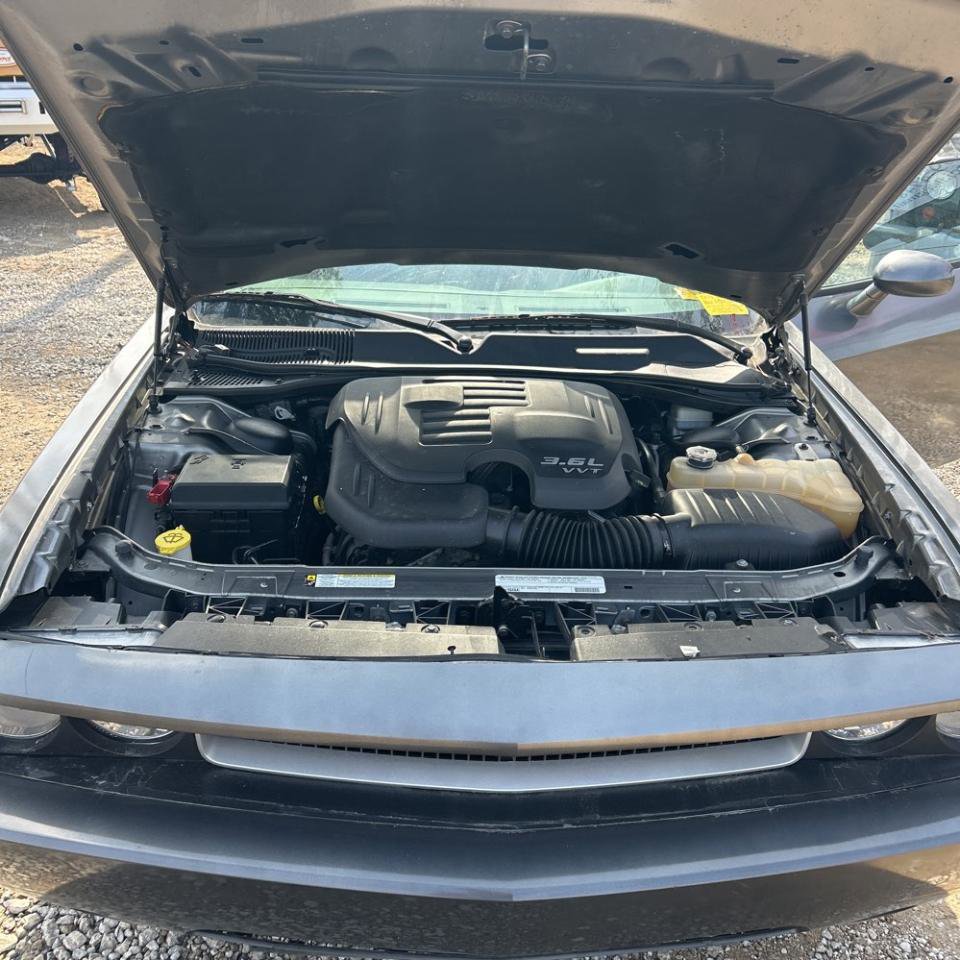 Used 2012 Dodge Challenger SXT Plus image 15