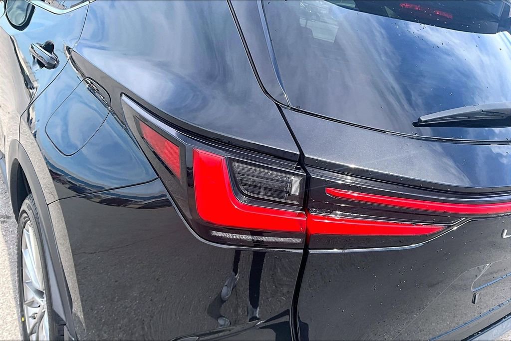 Used 2023 Lexus NX 350 AWD w/ Cold Area Package image 31