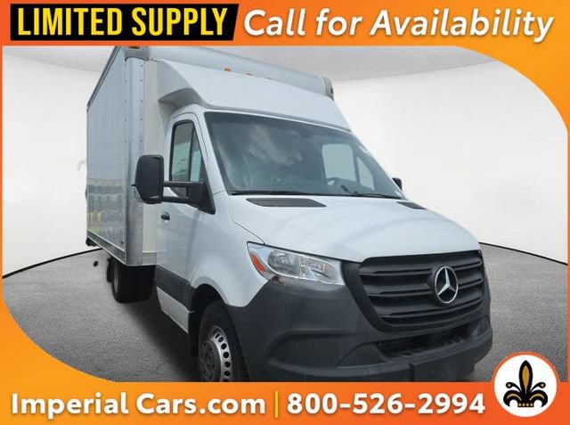 Used 2024 Mercedes-Benz Sprinter 3500 image 1