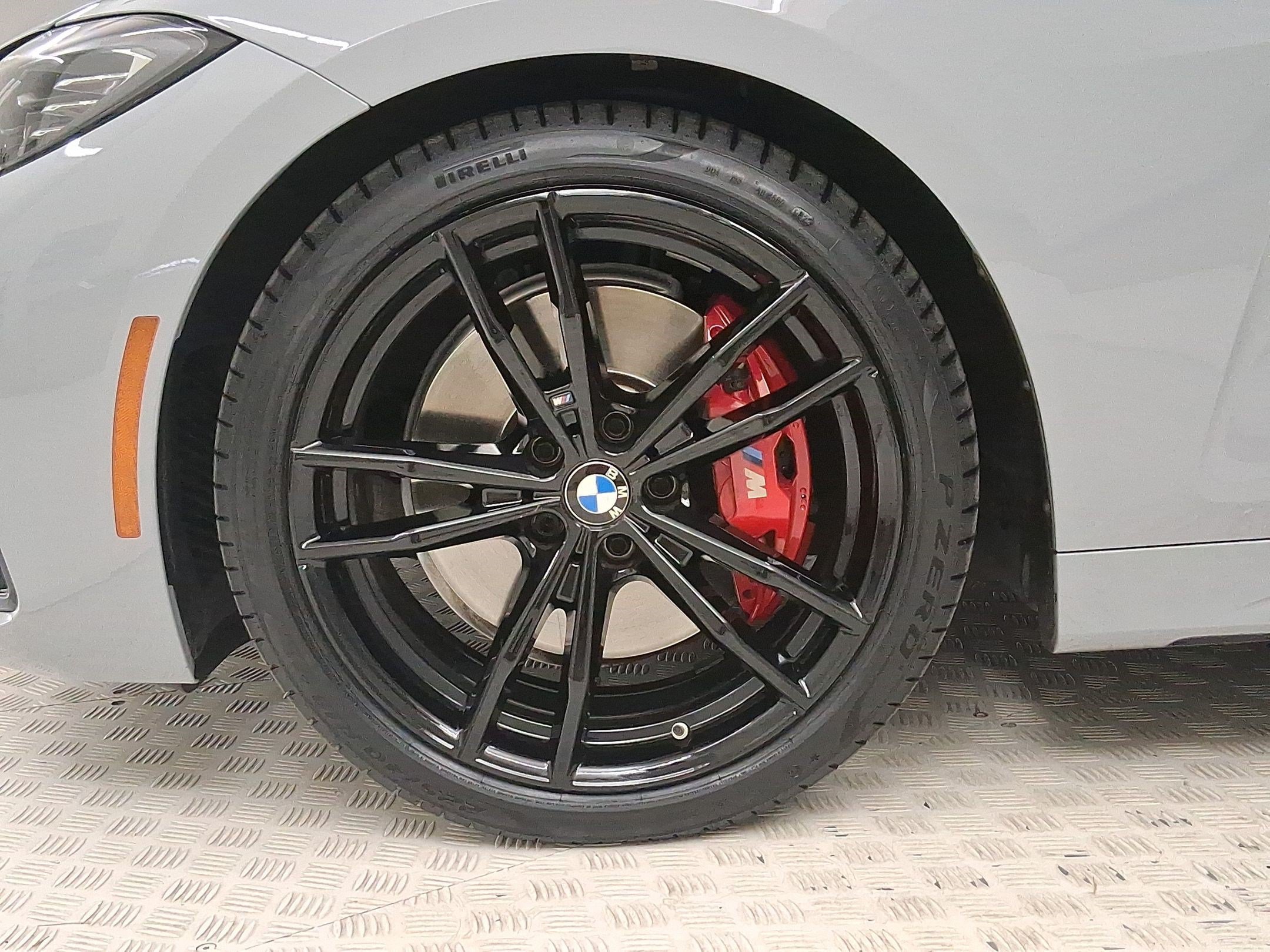 Used 2024 BMW M440i Coupe w/ Shadowloine Package RWD image 13
