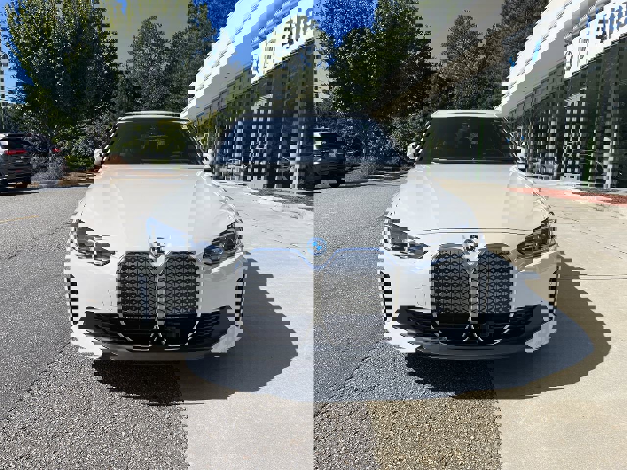 Used 2025 BMW i4 eDrive40 w/ Premium Package image 3