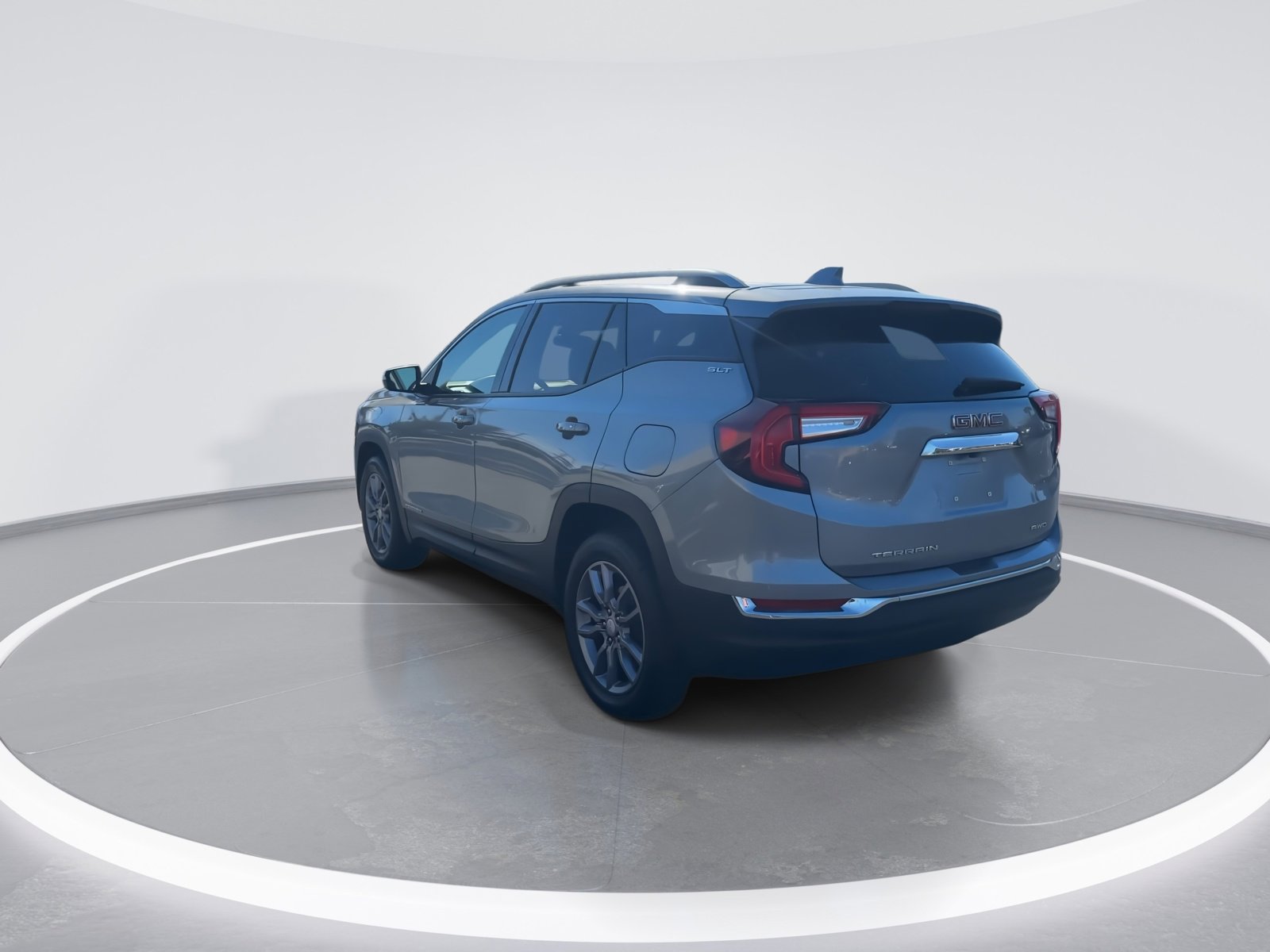 Certified 2024 GMC Terrain SLT image 7