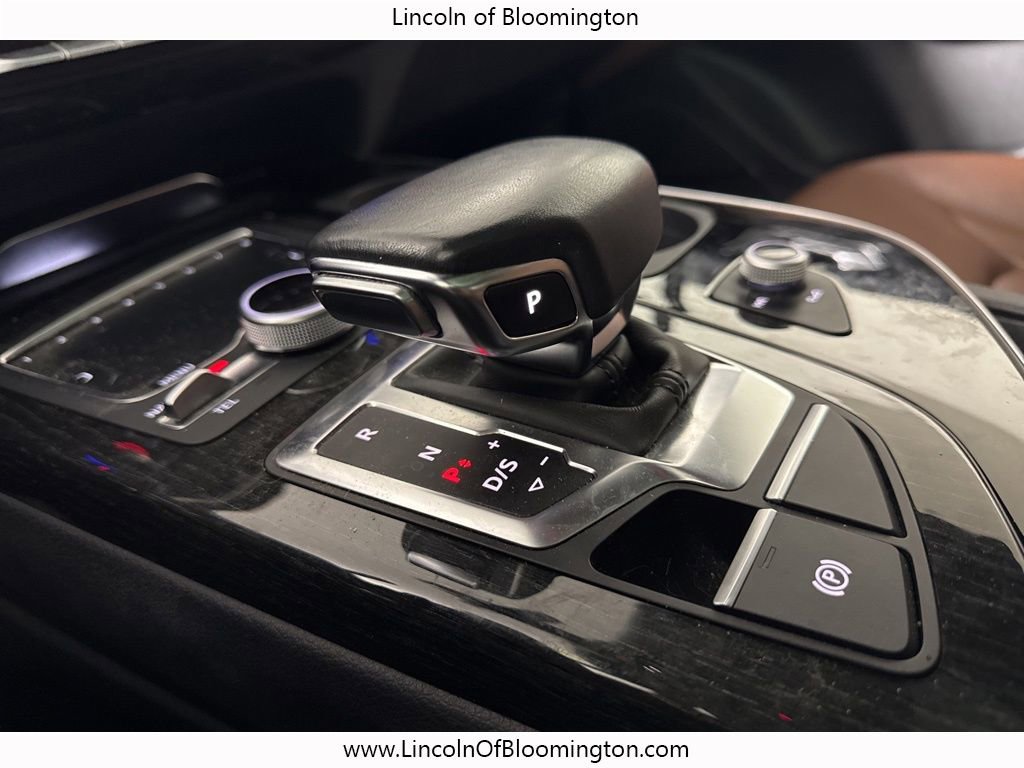 Used 2019 Audi Q7 3.0T Prestige image 32