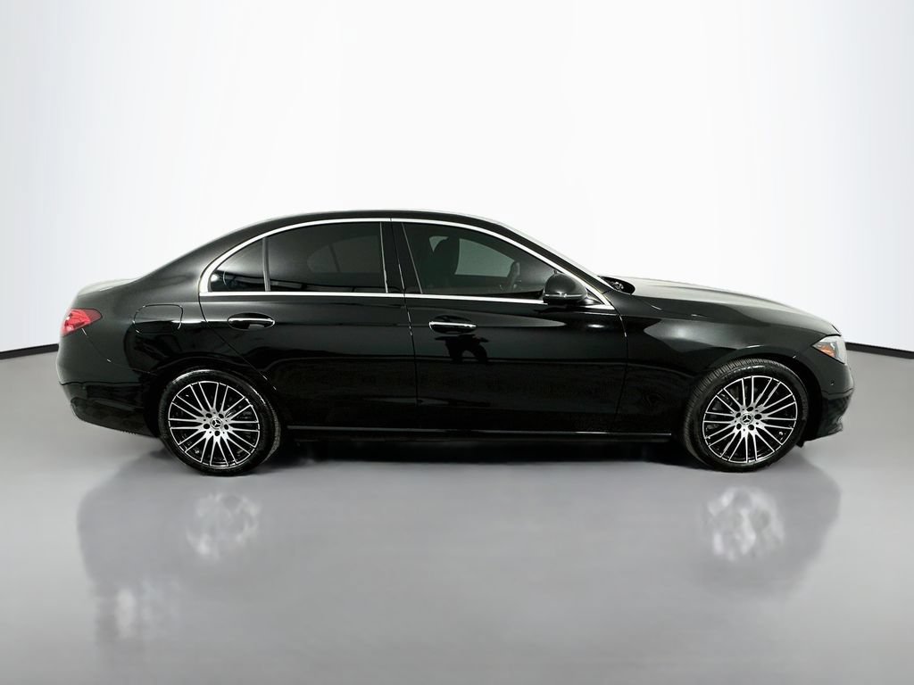 Used 2024 Mercedes-Benz C 300 4MATIC Sedan image 4