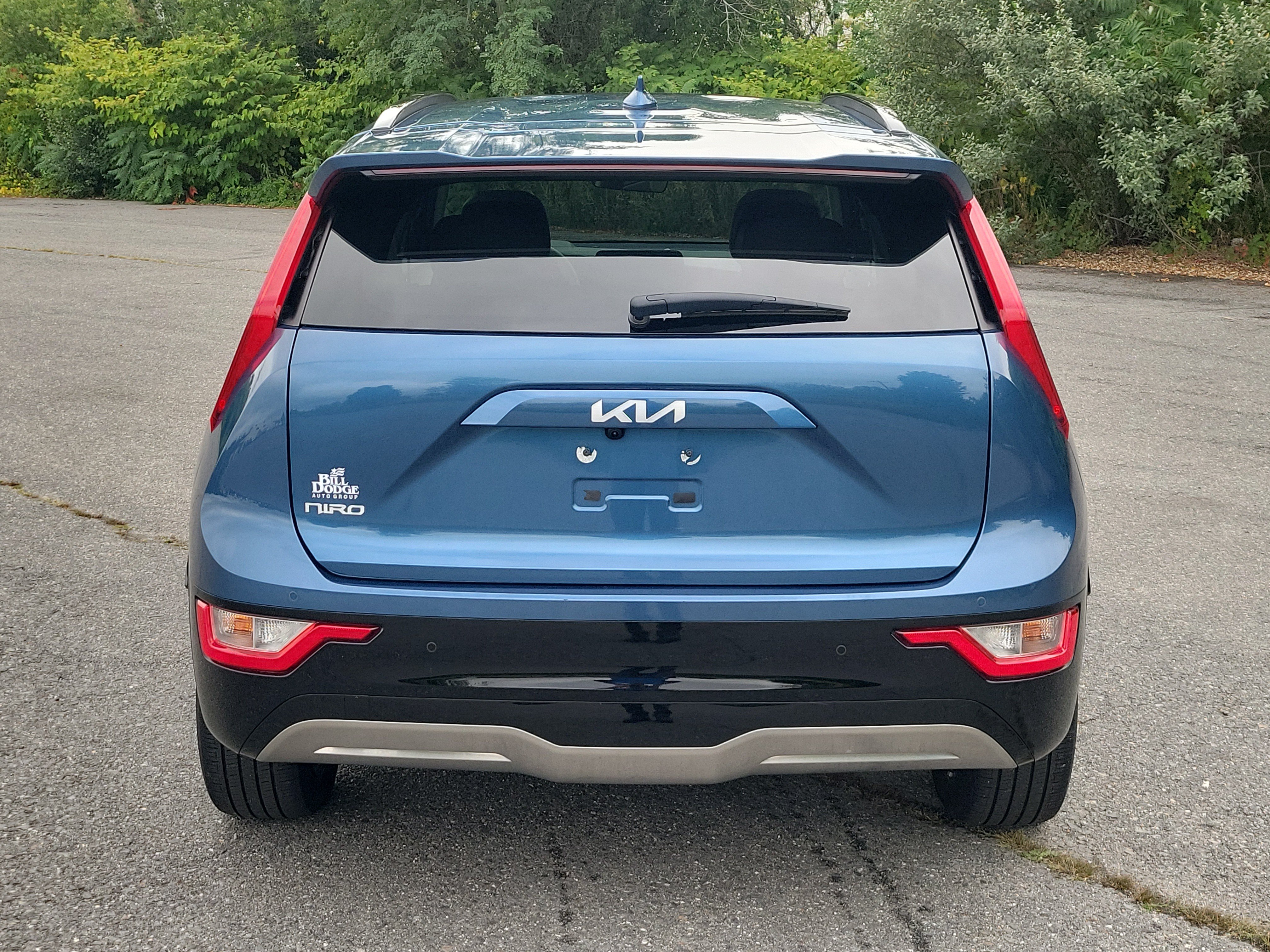 Used 2023 Kia Niro Wind w/ Wind Preserve Package FWD image 6