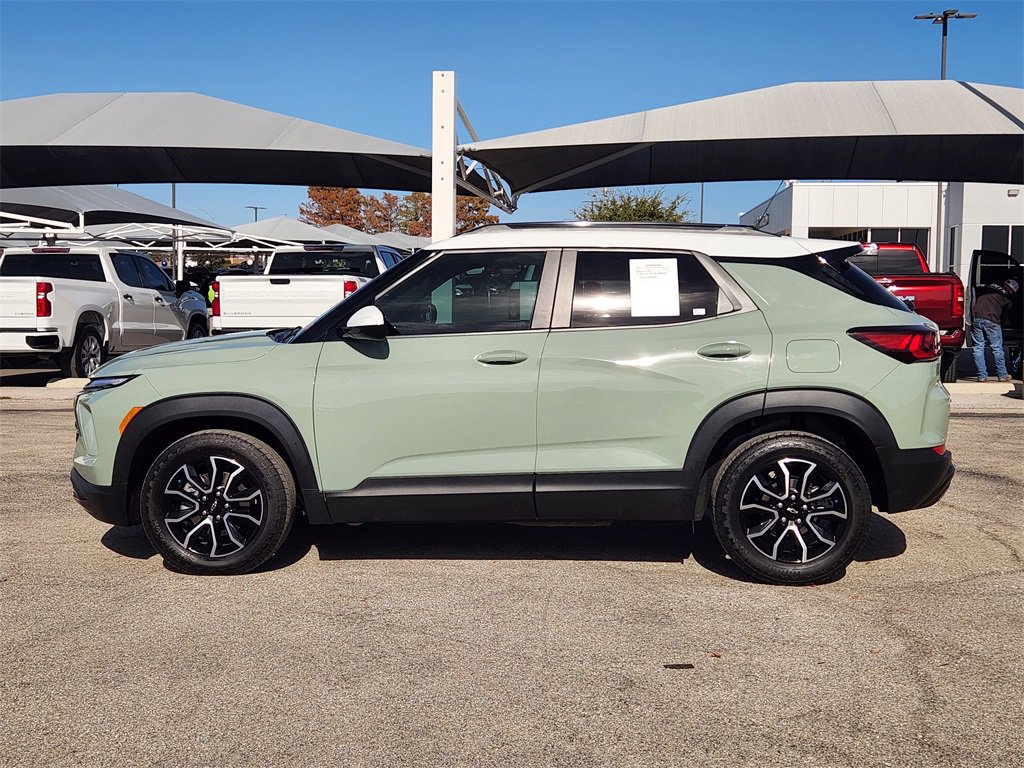 Used 2025 Chevrolet TrailBlazer ACTIV w/ Convenience Package image 4