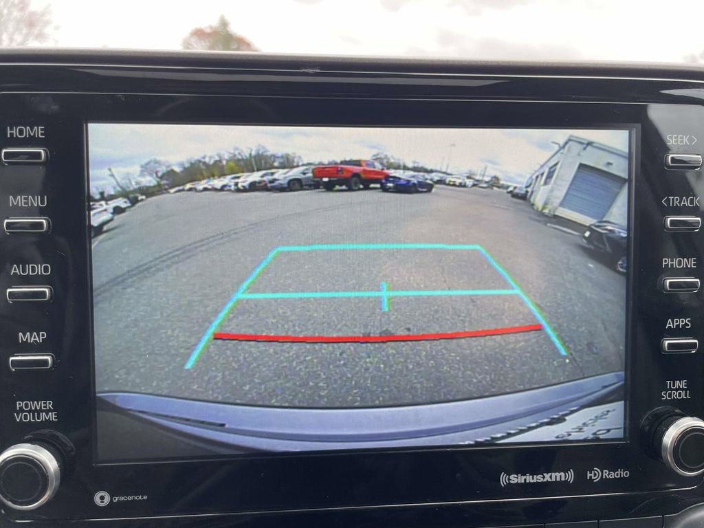 Certified 2022 Toyota Highlander XLE image 29