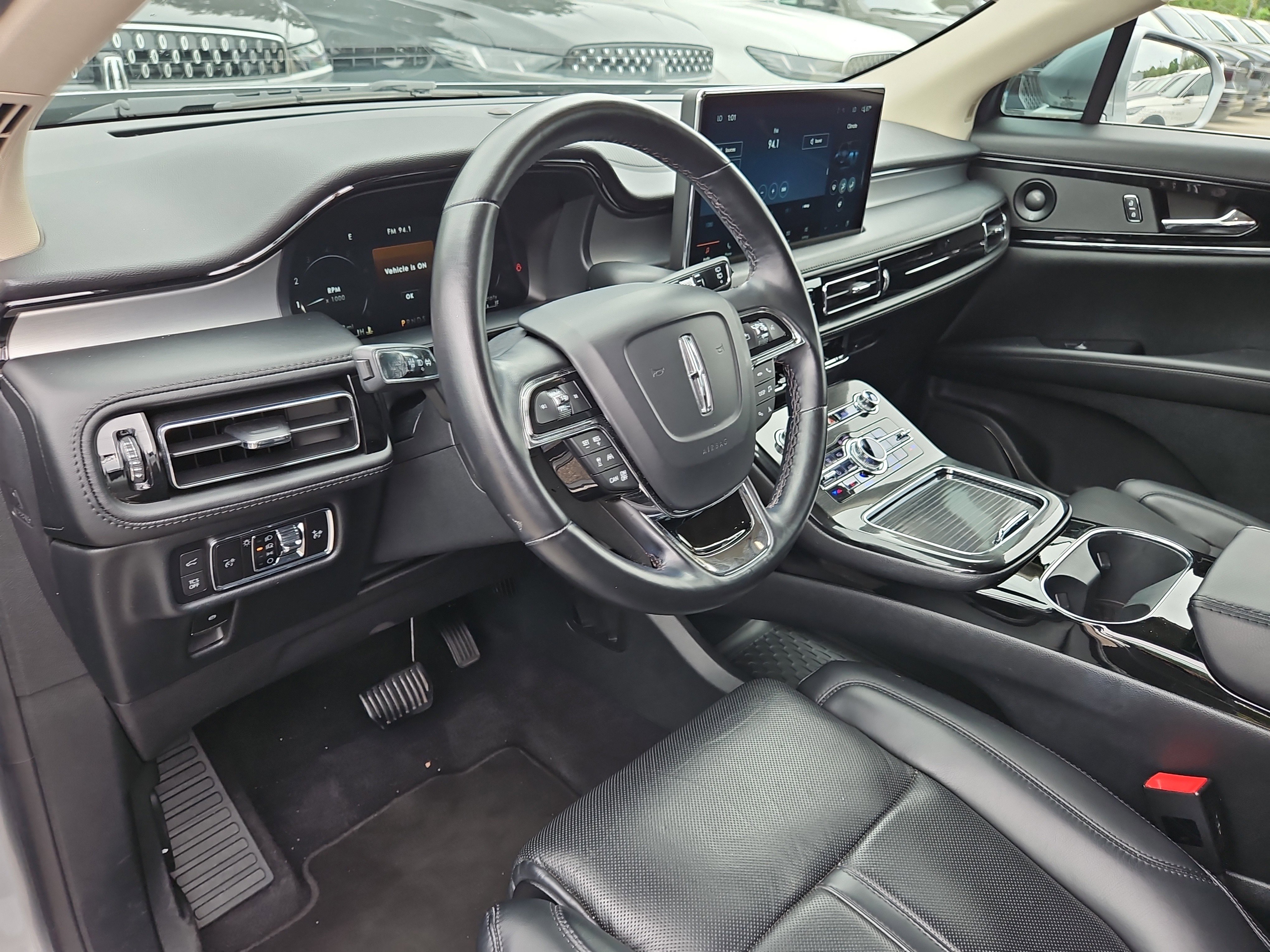 Certified 2023 Lincoln Nautilus Reserve w/ Equipment Group 201A image 12