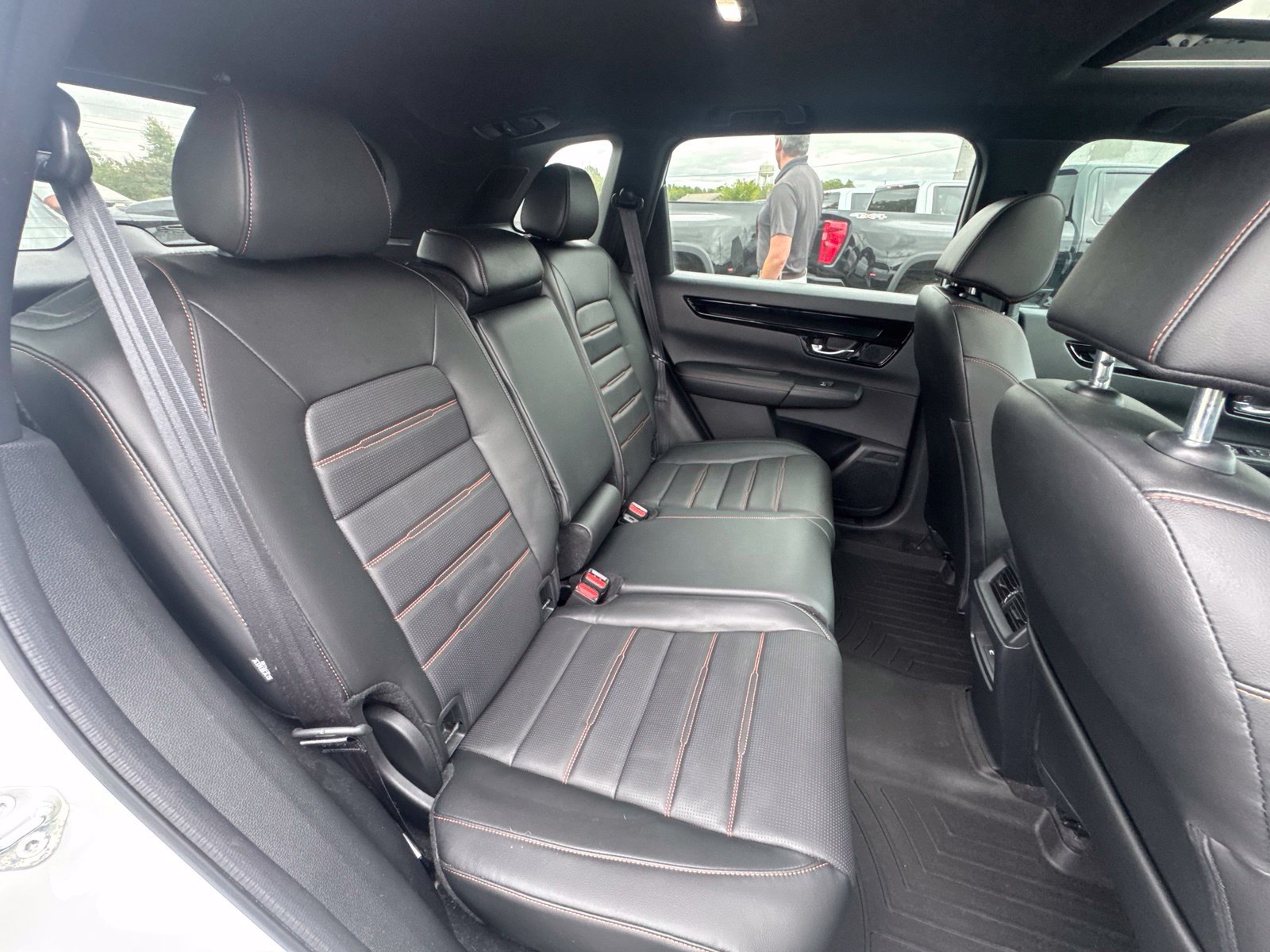 Used 2025 Honda CR-V Sport Touring image 31