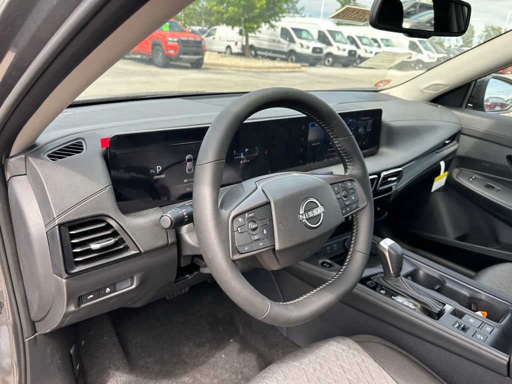 New 2026 Nissan Sentra SV w/ SV Convenience Package FWD image 15