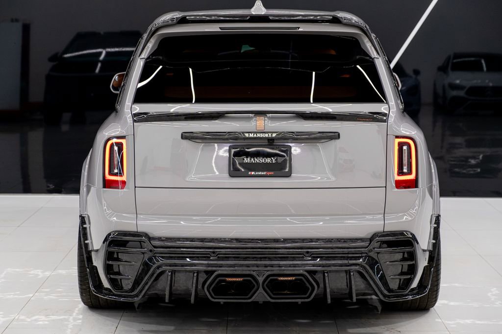 Used 2026 Rolls-Royce Cullinan image 26