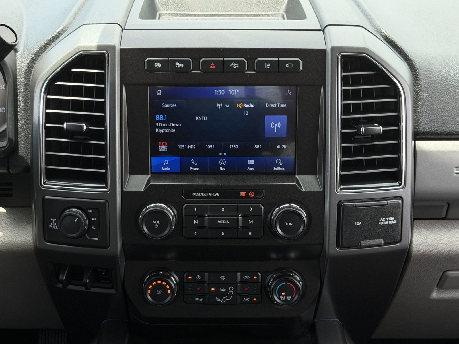 Used 2020 Ford F250 XLT w/ XLT Premium Package AWD/4WD image 18