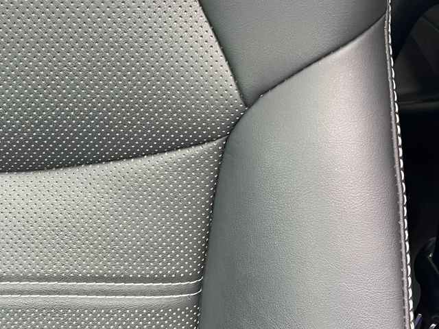 Used 2022 Toyota RAV4 Limited AWD/4WD image 14