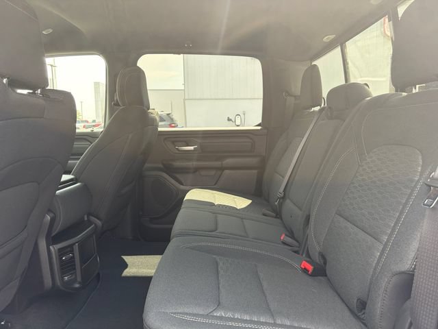New 2026 RAM 1500 Express AWD/4WD image 28