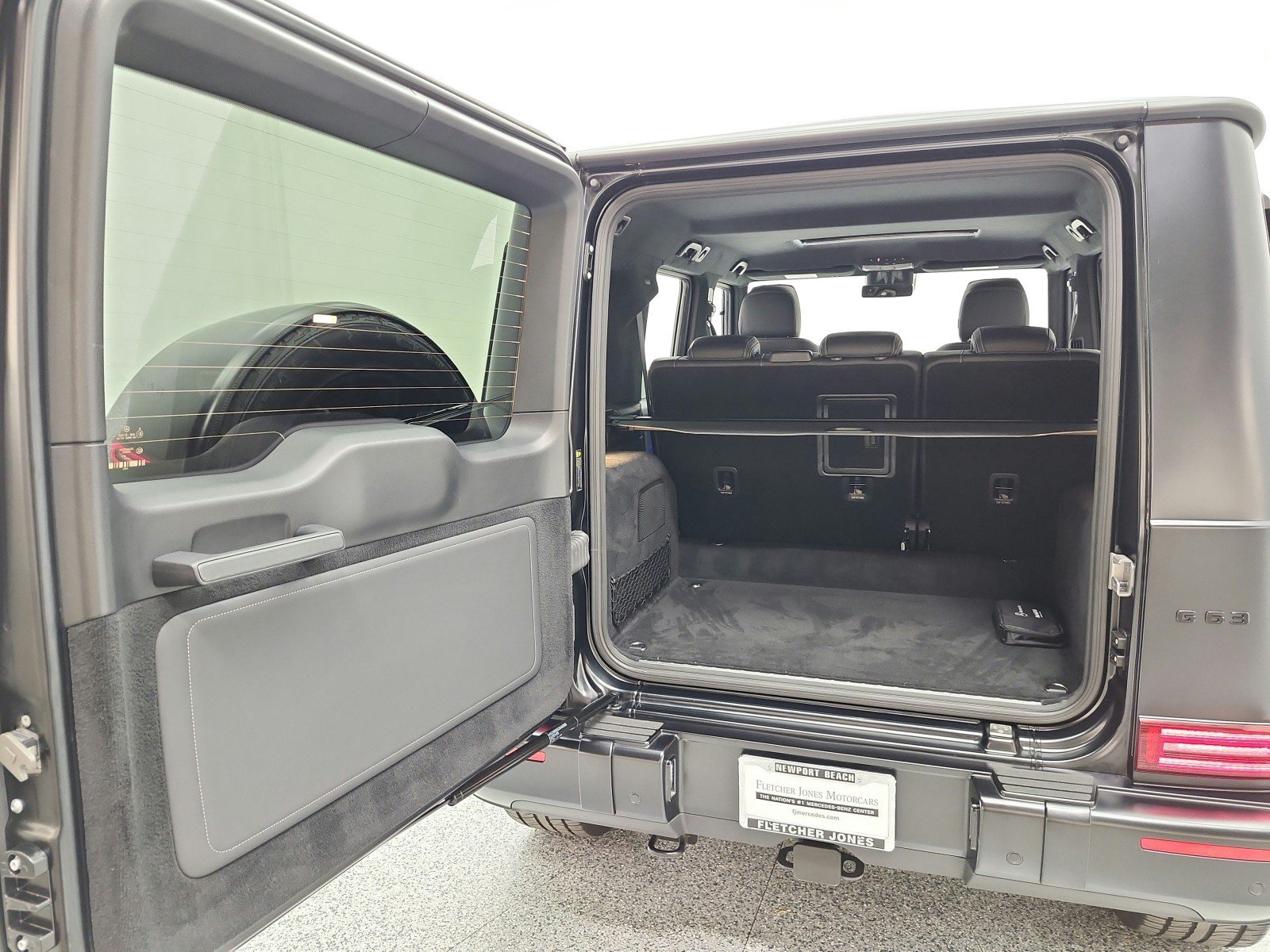 Certified 2024 Mercedes-Benz G 63 AMG 4MATIC image 19