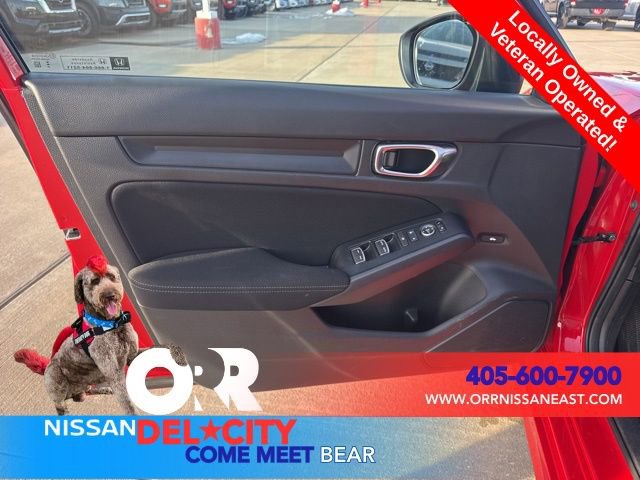 Used 2025 Honda Civic Sport image 16