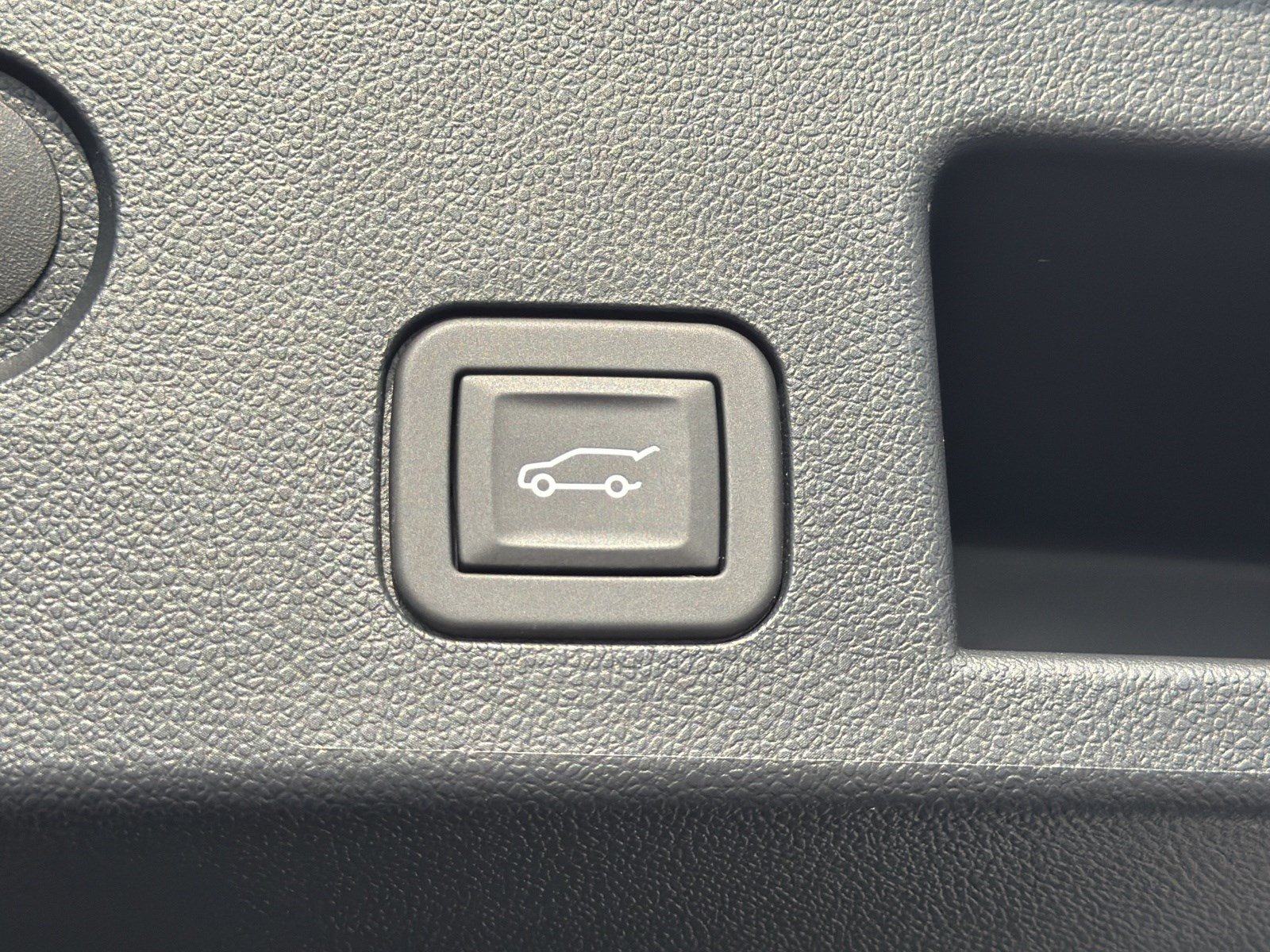 Used 2026 GMC Terrain AT4 w/ Technology Package II AWD/4WD image 19
