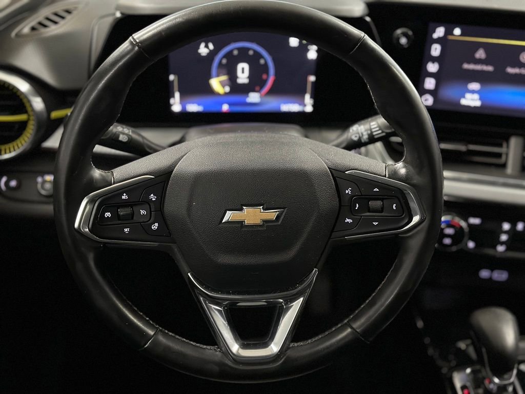 Used 2024 Chevrolet Trax LT w/ Driver Confidence Package image 3