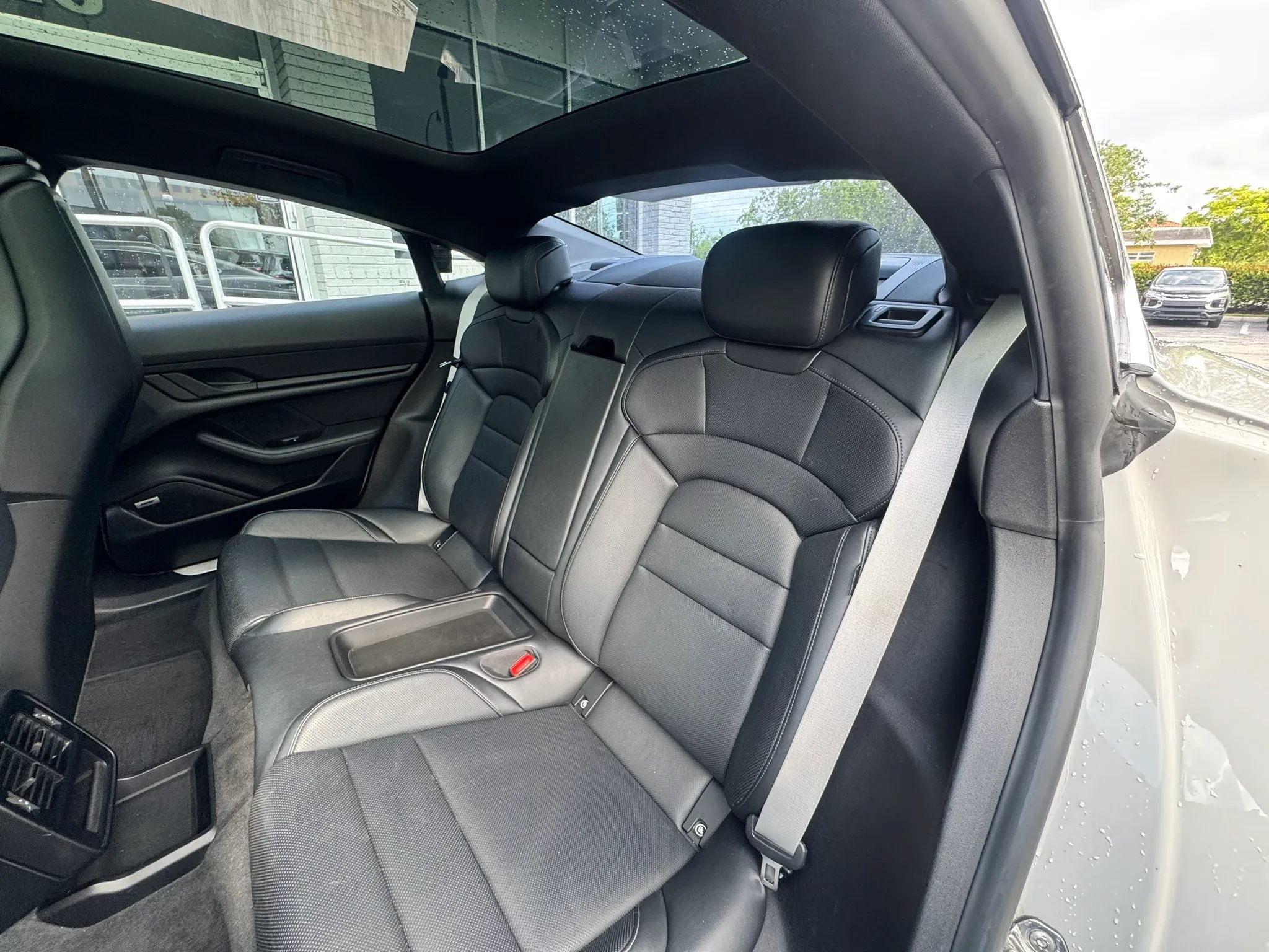 Used 2021 Porsche Taycan 4S AWD/4WD image 26