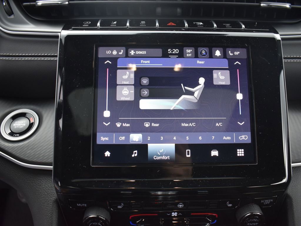 Used 2025 Jeep Grand Cherokee L Altitude image 30