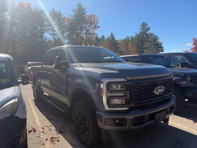 Used 2024 Ford F250 XLT w/ XLT Premium Package AWD/4WD image 3