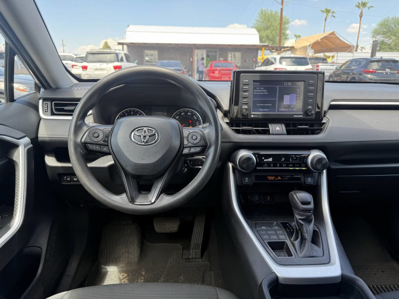 Used 2021 Toyota RAV4 LE image 23