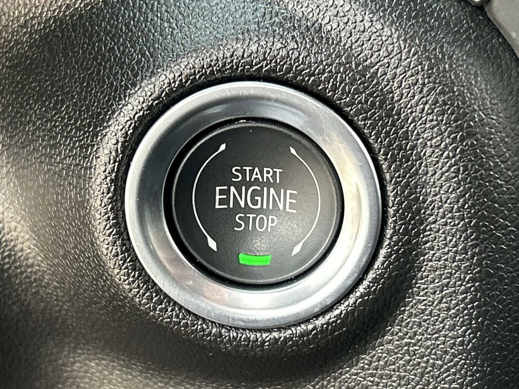 Used 2025 GMC Sierra 1500 Pro w/ Pro Value Package image 17