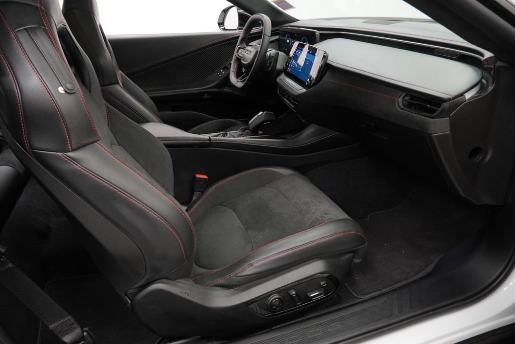 Used 2024 Dodge Charger Daytona Scat Pack w/ Plus Group AWD/4WD image 43