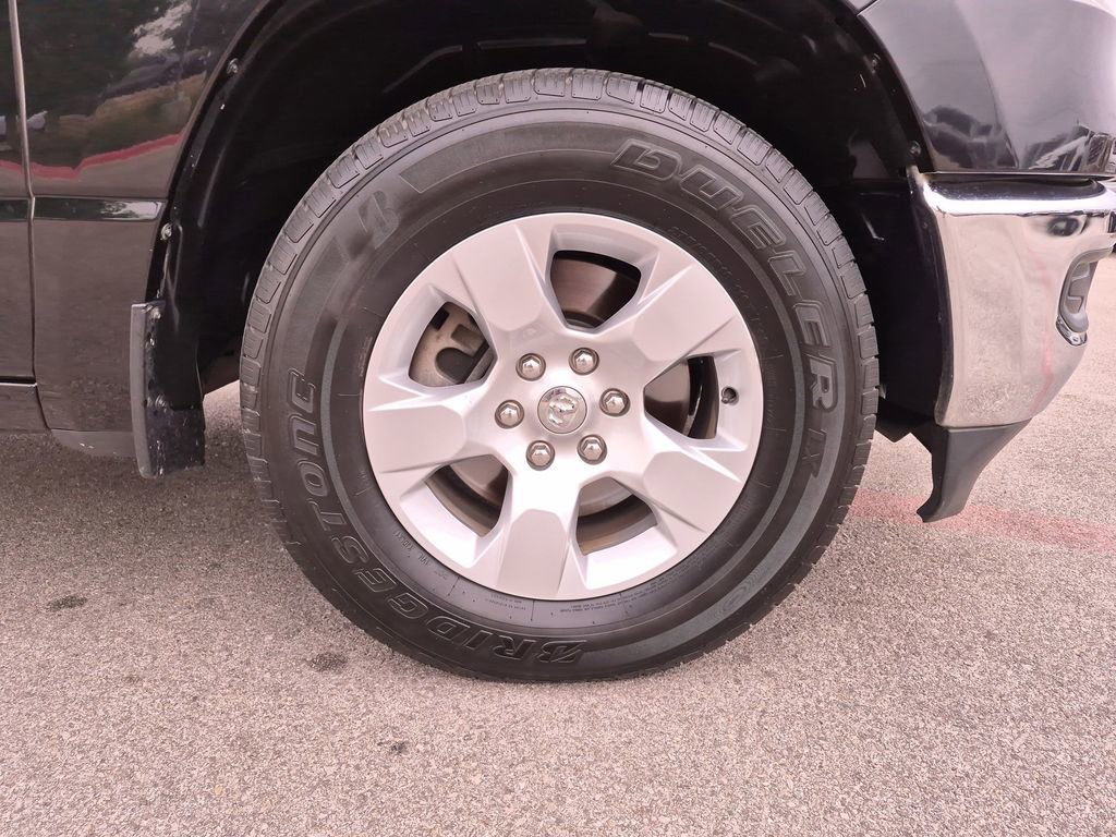 Used 2020 RAM 1500 Big Horn RWD image 15