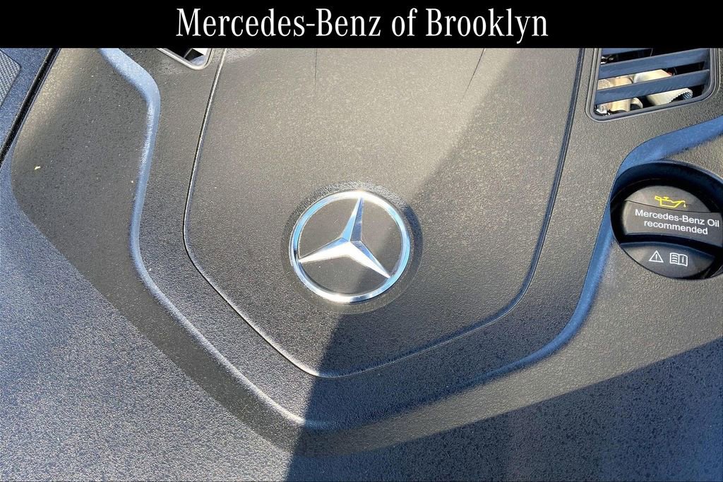 Used 2025 Mercedes-Benz Maybach S 580 4MATIC image 17