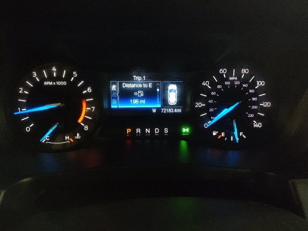 Used 2018 Ford Explorer XLT image 23