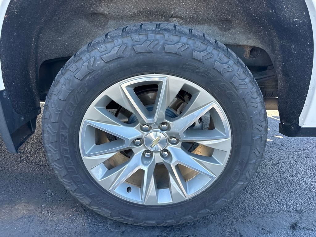 Used 2020 Chevrolet Silverado 1500 High Country w/ Z71 Off-Road Package image 24