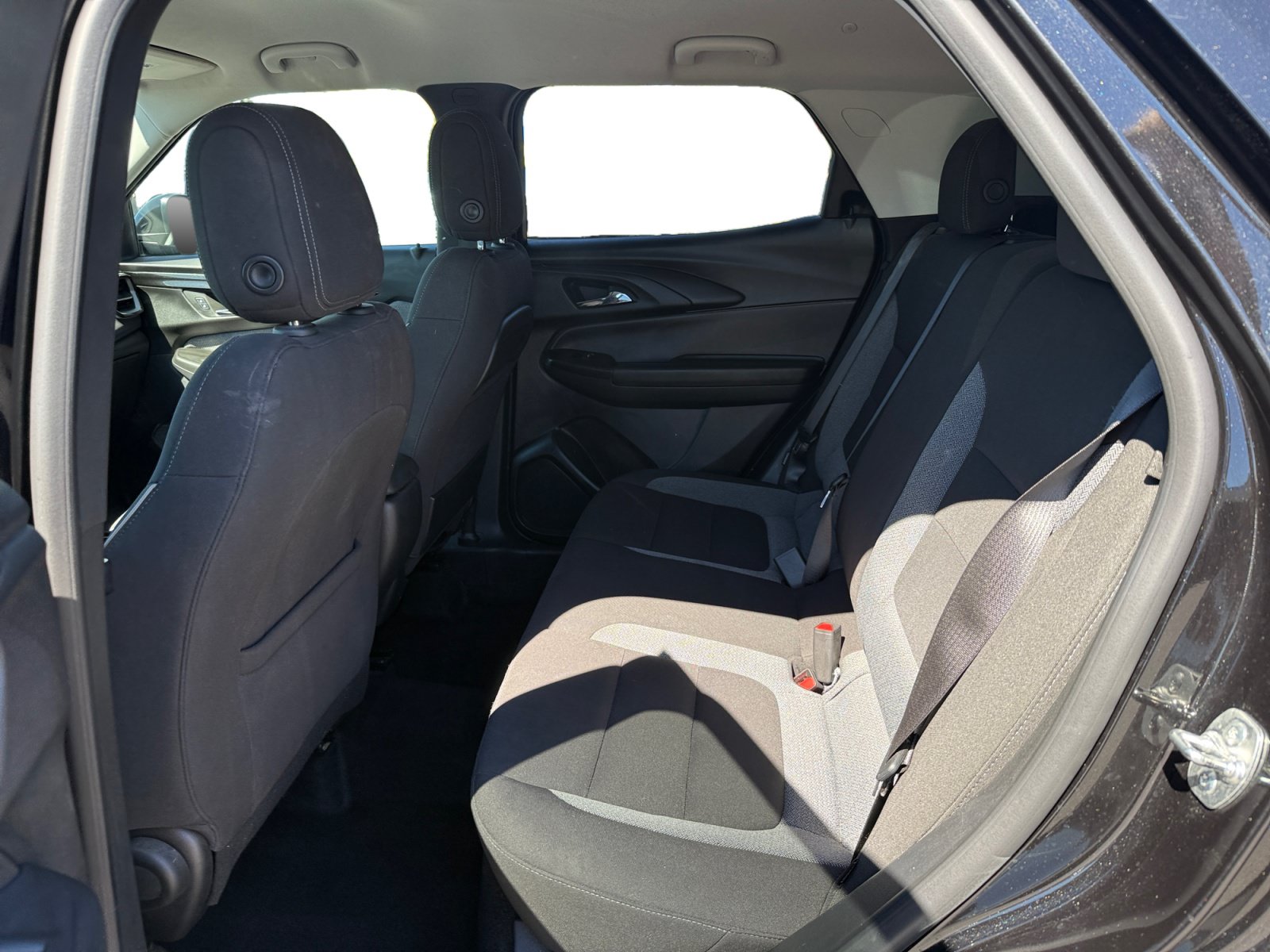 Used 2025 Chevrolet TrailBlazer LT AWD/4WD image 16