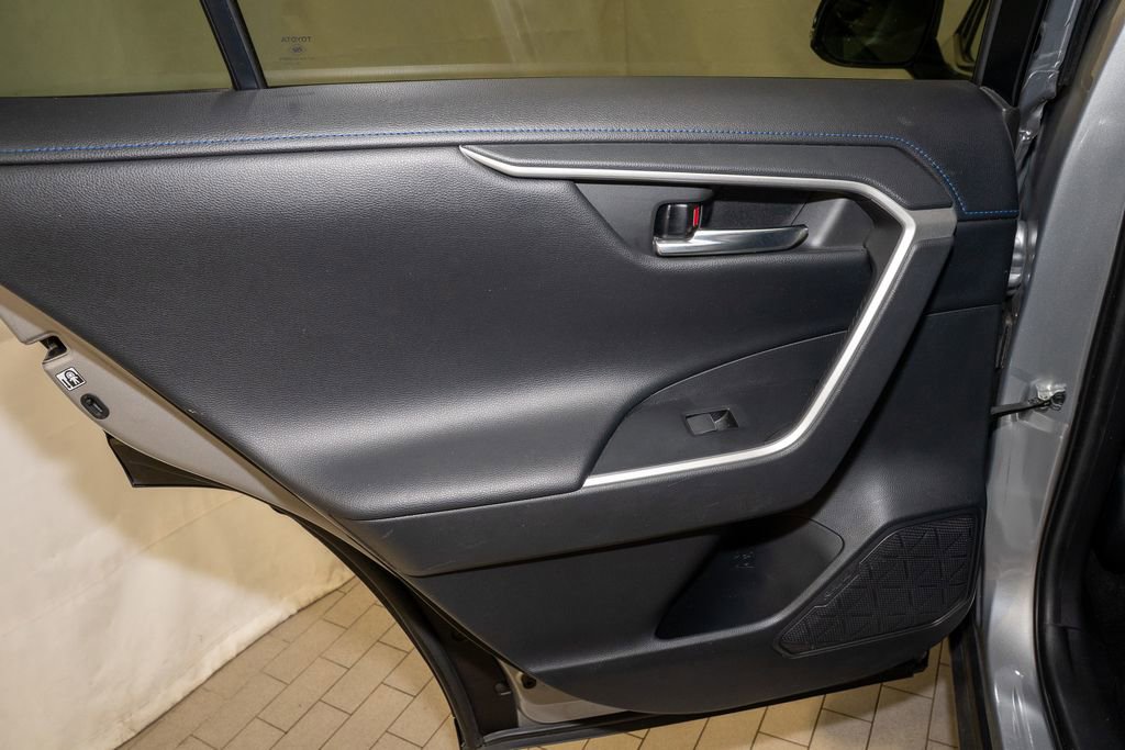Used 2019 Toyota RAV4 XSE image 10