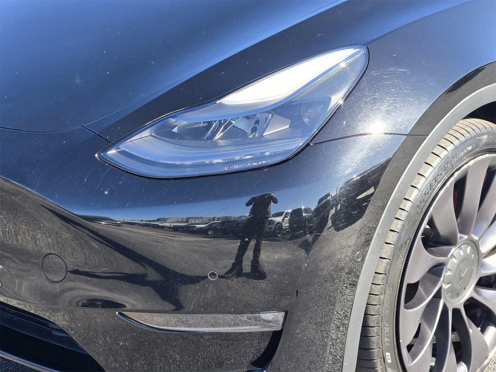 Used 2022 Tesla Model Y Performance image 9