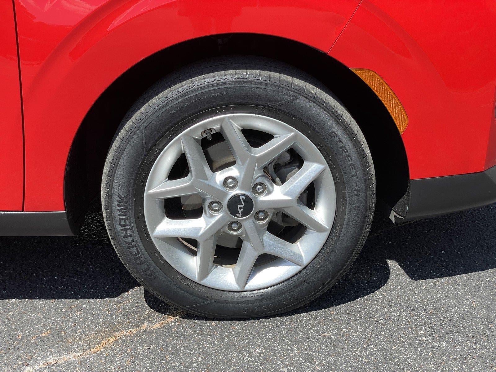 Used 2022 Kia Soul LX w/ Technology Package FWD image 46