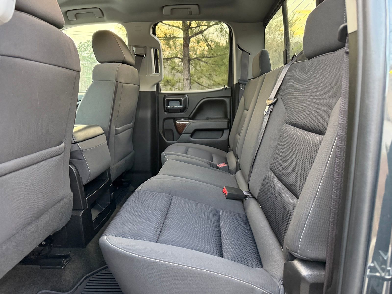 Used 2017 GMC Sierra 1500 SLE w/ SLE Value Package AWD/4WD image 35