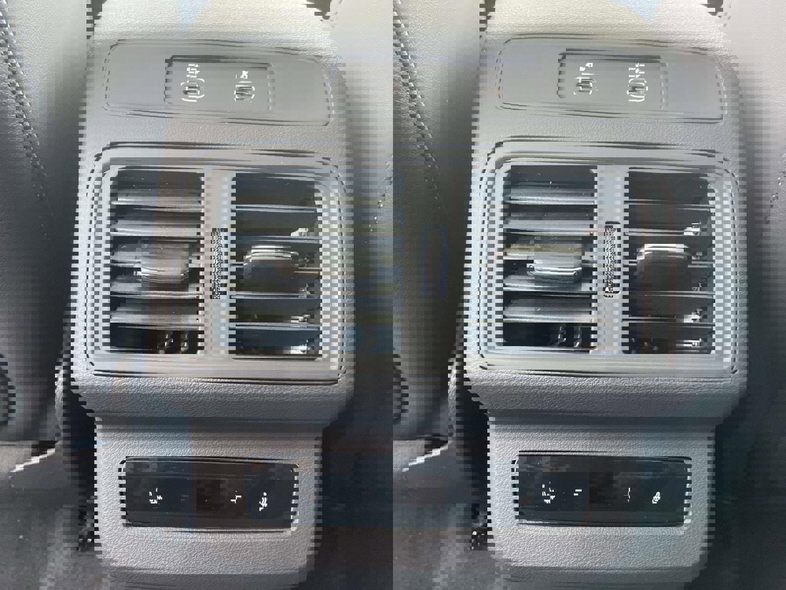 New 2025 Audi SQ5 Premium Plus image 15