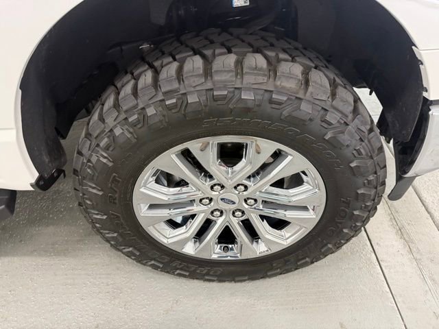 Used 2025 Ford F150 Lariat w/ Equipment Group 501A Mid image 5