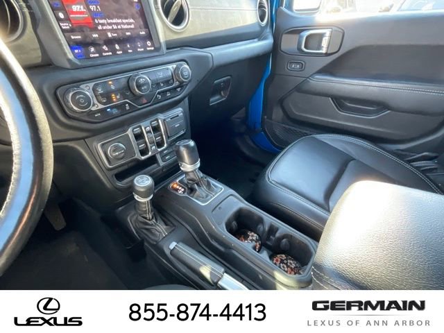 Used 2021 Jeep Wrangler Unlimited Sahara w/ Dual Top Group image 19