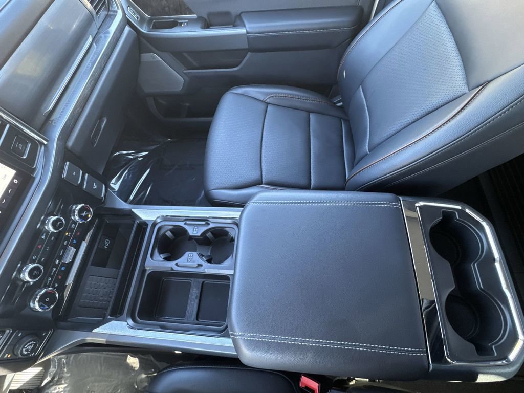 Certified 2025 Ford F350 Lariat w/ Lariat Ultimate Package image 21
