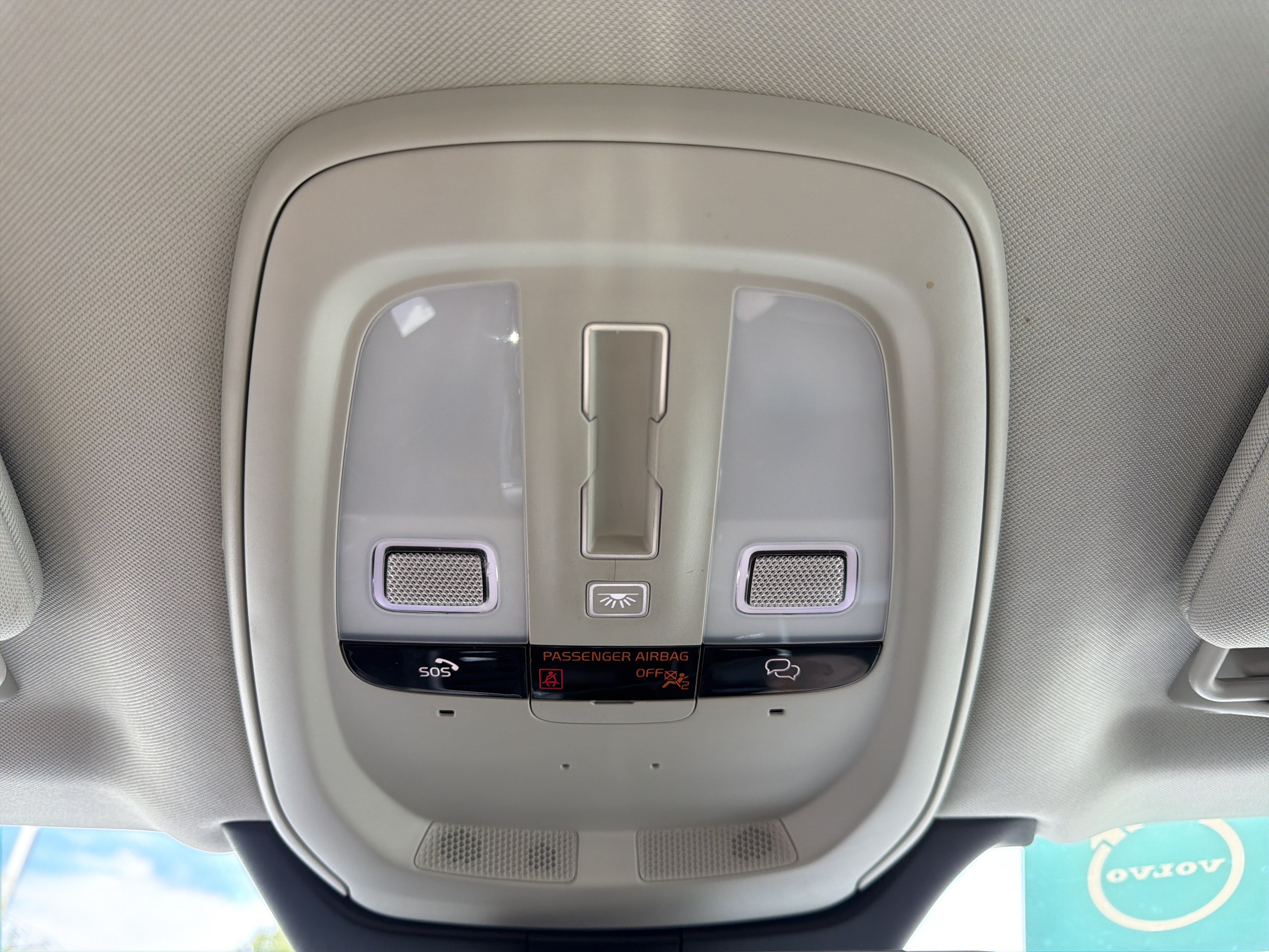 Certified 2025 Volvo XC90 B5 Core AWD/4WD image 28
