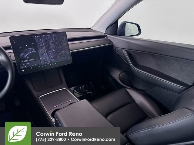 Used 2021 Tesla Model Y Long Range image 23
