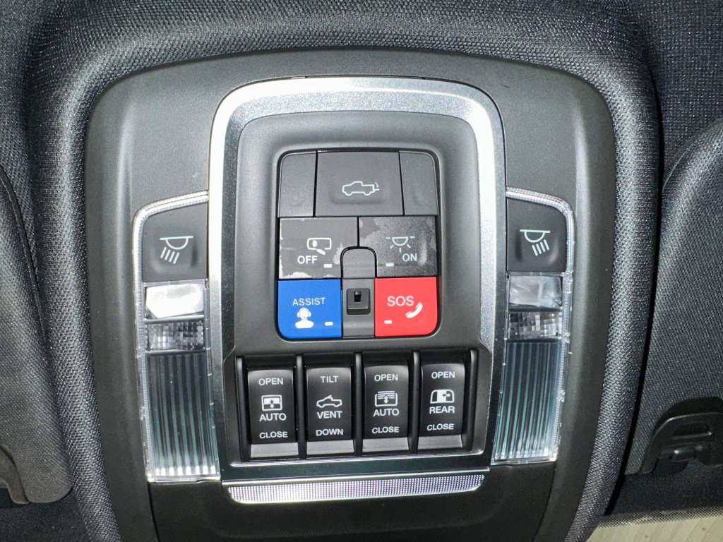 Used 2021 RAM 1500 Limited w/ Night Edition image 20