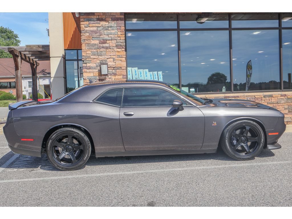 Used 2021 Dodge Challenger R/T Scat Pack RWD image 2
