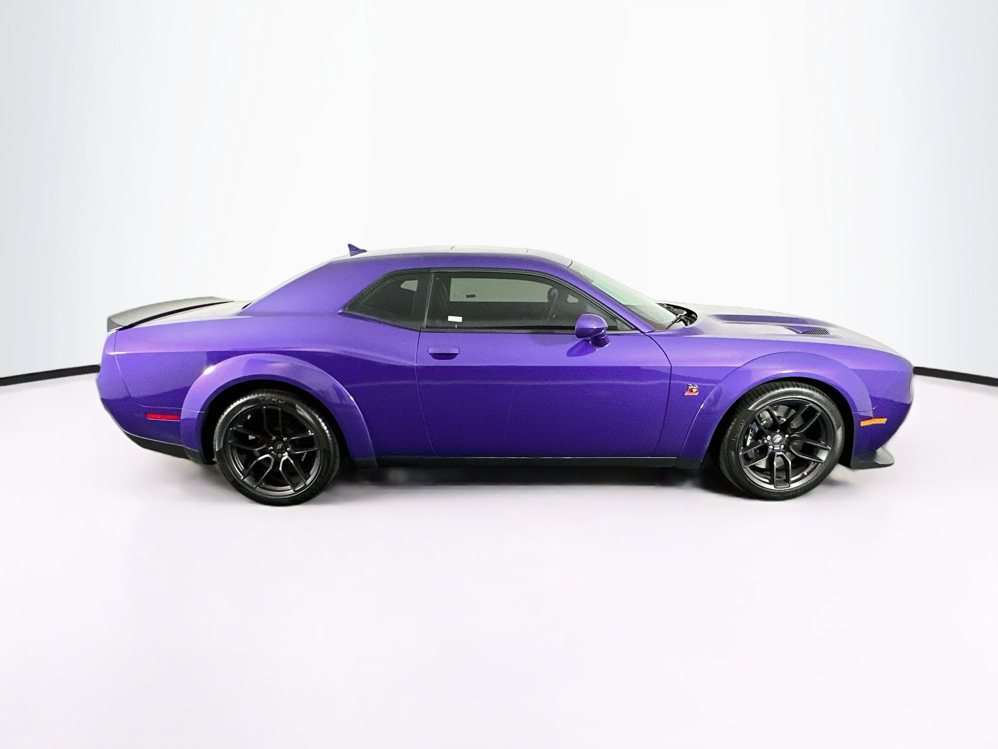 Used 2023 Dodge Challenger R/T Scat Pack RWD image 10