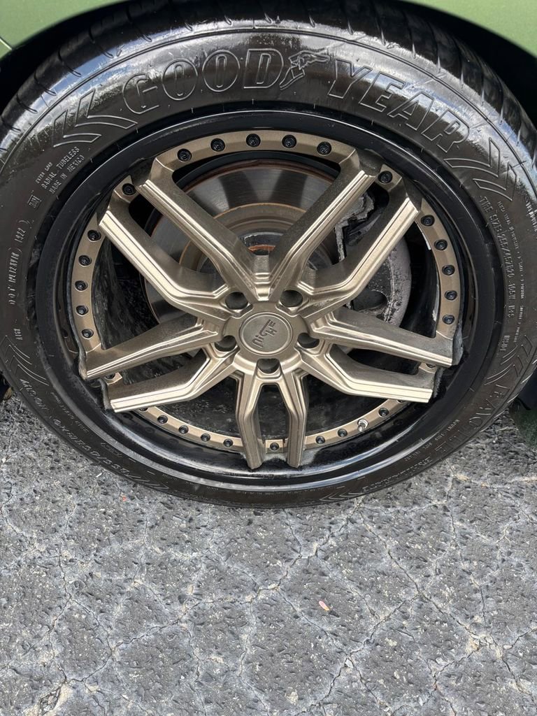 Used 2020 Dodge Charger R/T w/ Blacktop Package image 9