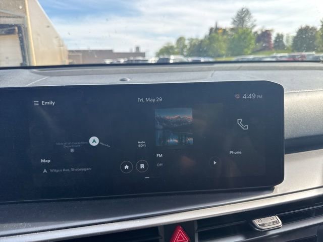 Certified 2024 Kia Sorento S w/ Panoramic Sunroof Package AWD/4WD image 11